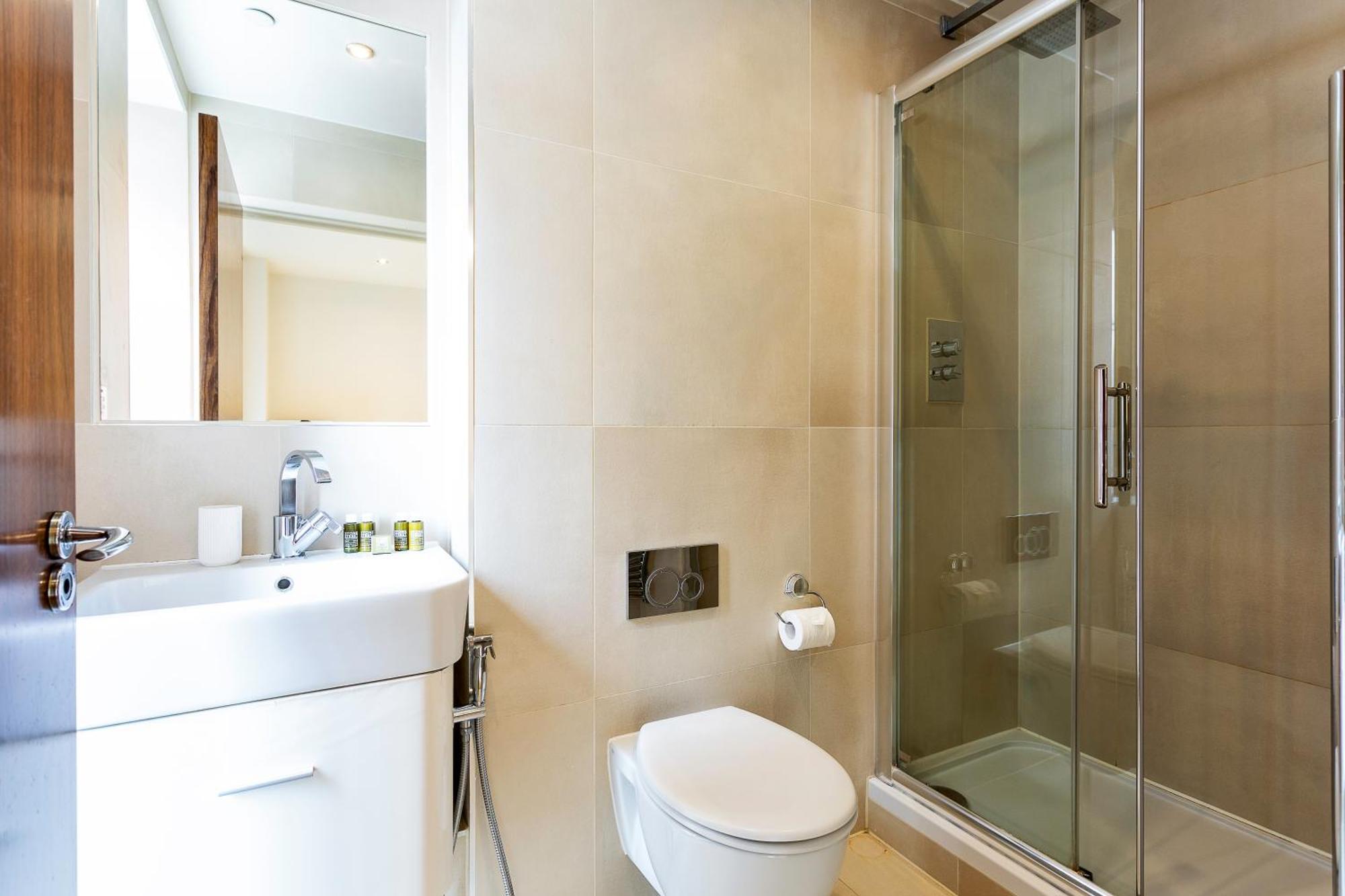 Serene Cityscape - 2Br Luxury Westminster Apartment London Exteriör bild